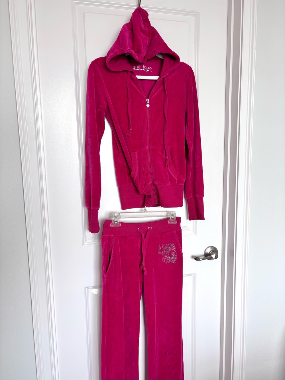 Vintage Y2K One Love Hot Pink Velour Rhinestone Hoodie Flare Pants Set Small XS - Picture 4 of 16